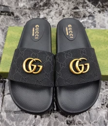 gucci chaussons pour homme s_12a2a22